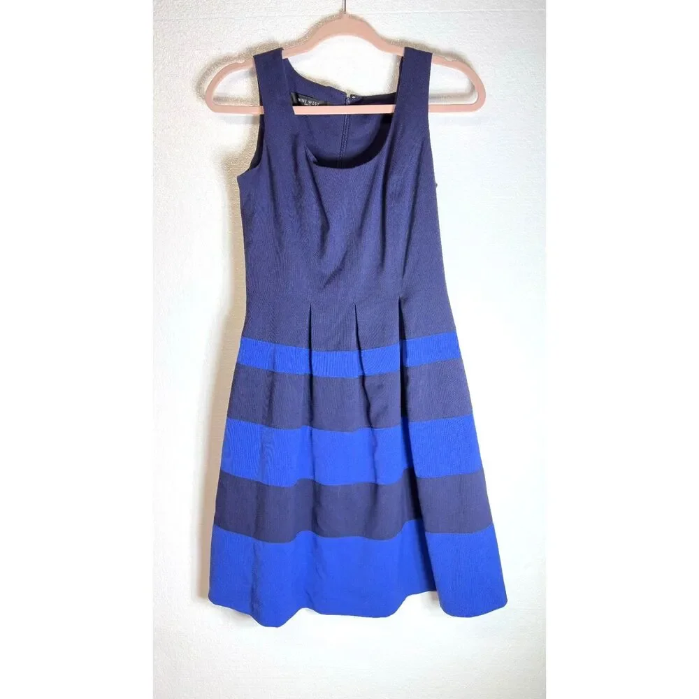 Nine West Fit and Flare Dress Sleeveless Navy and Blue Colorblock Stripes Size 2